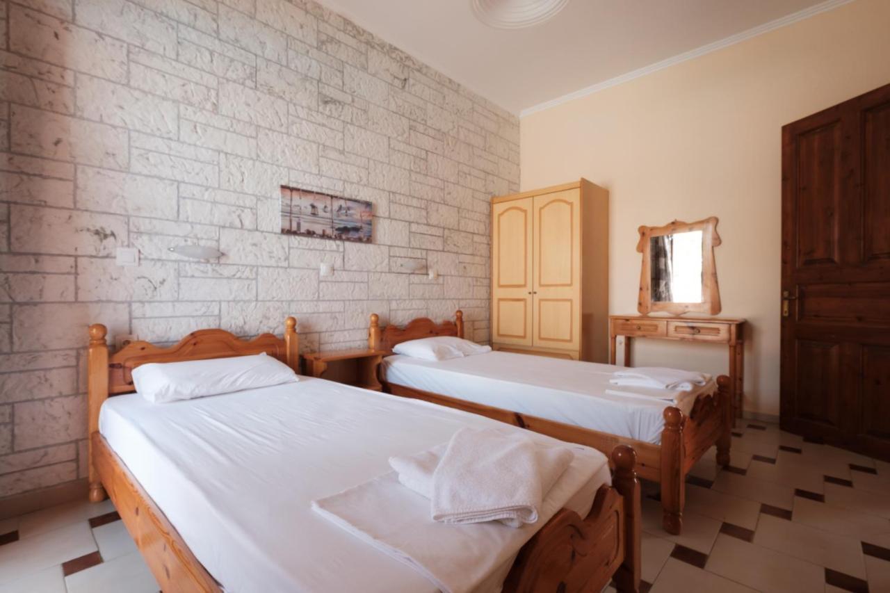 סידריון Luisa Hotel מראה חיצוני תמונה