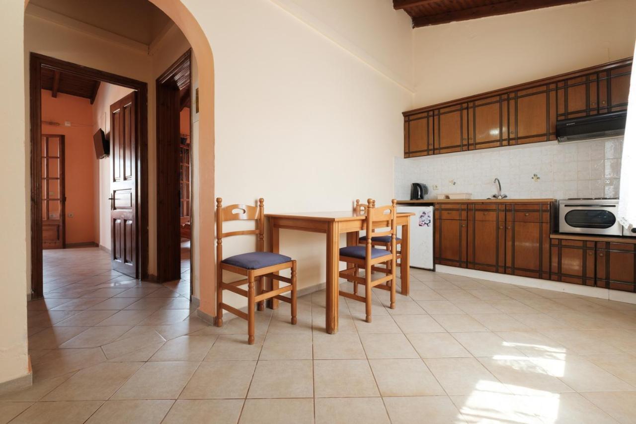 סידריון Luisa Hotel מראה חיצוני תמונה